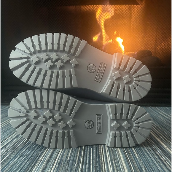 🆕Timberland Big Kids Size 2 Baby Blue and Grey Leather Boots - Picture 6 of 7